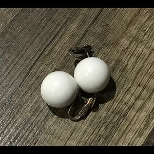 Cute Vintage Clip Ons ❤️